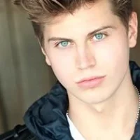 Таннер Стайн