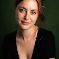Марина Бай