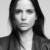 Елена Анайя