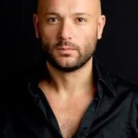 Толга Текин
