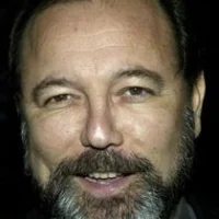 Рубен Блейдс