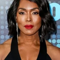 Анджела Бассетт