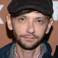 DJ Куоллс