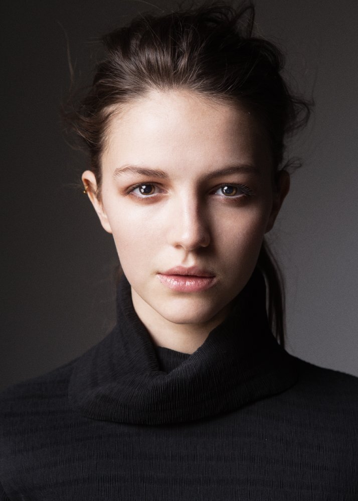 Элла Хант